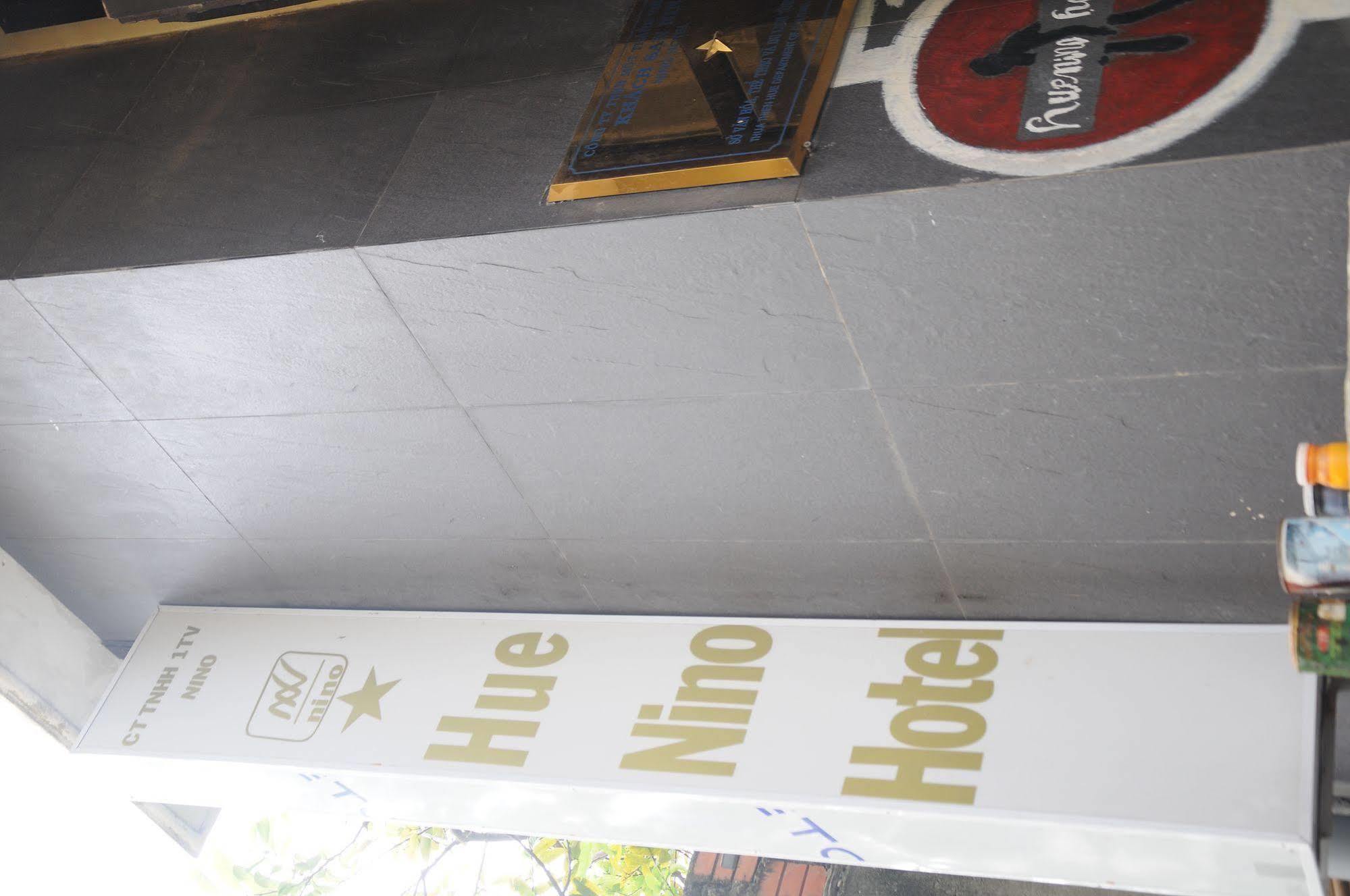 Hue Nino Hotel Exteriör bild